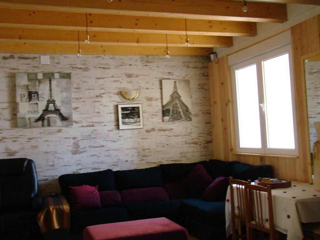 Hostal Platja Кембрилс Екстериор снимка