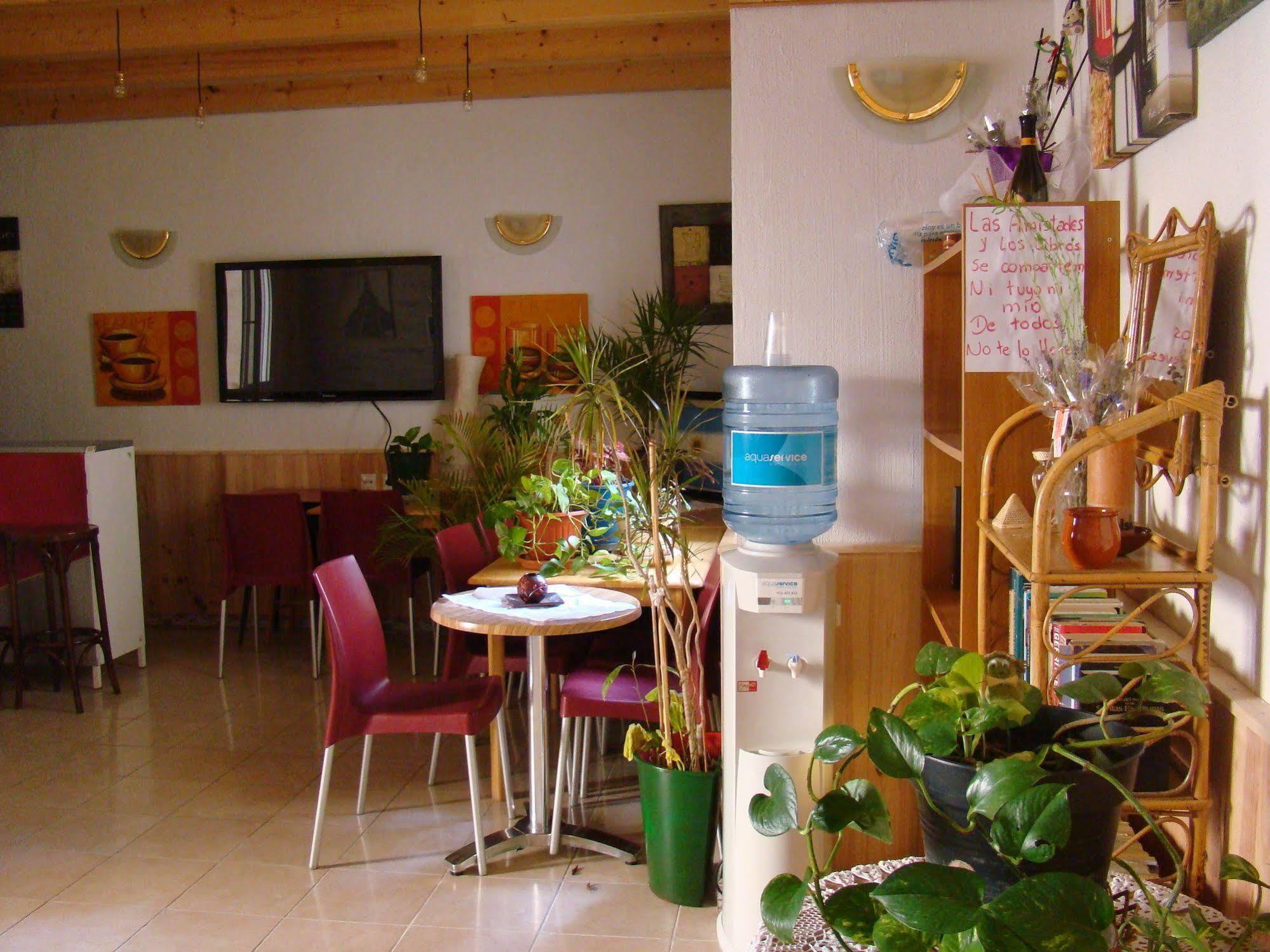 Hostal Platja Кембрилс Екстериор снимка